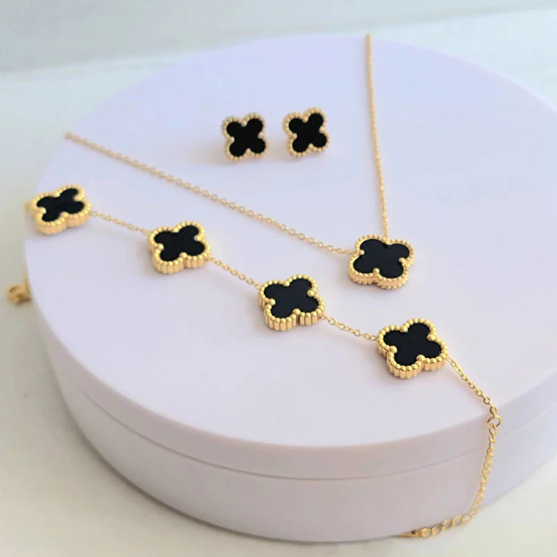 STAINLESS STEEL GOLD PLATED SET OF BLACK ANTI TARNISH CLOVER JEWELLERY SET