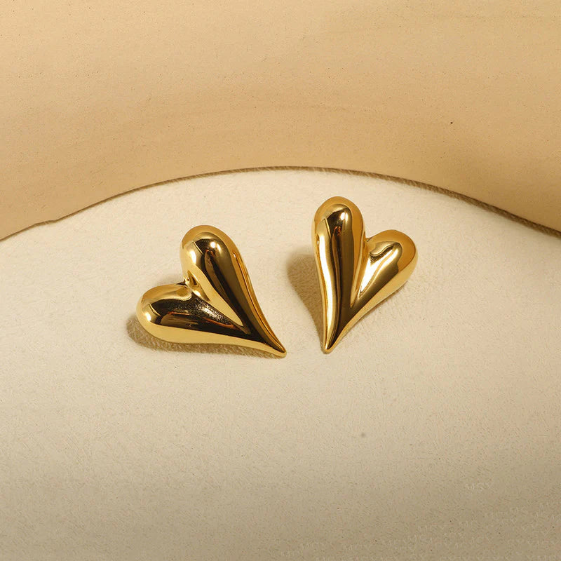 GOLD PLATED ANTI TARNISH HEART THEMED EARRINGS