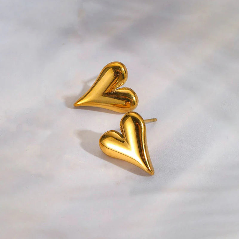GOLD PLATED ANTI TARNISH HEART THEMED EARRINGS